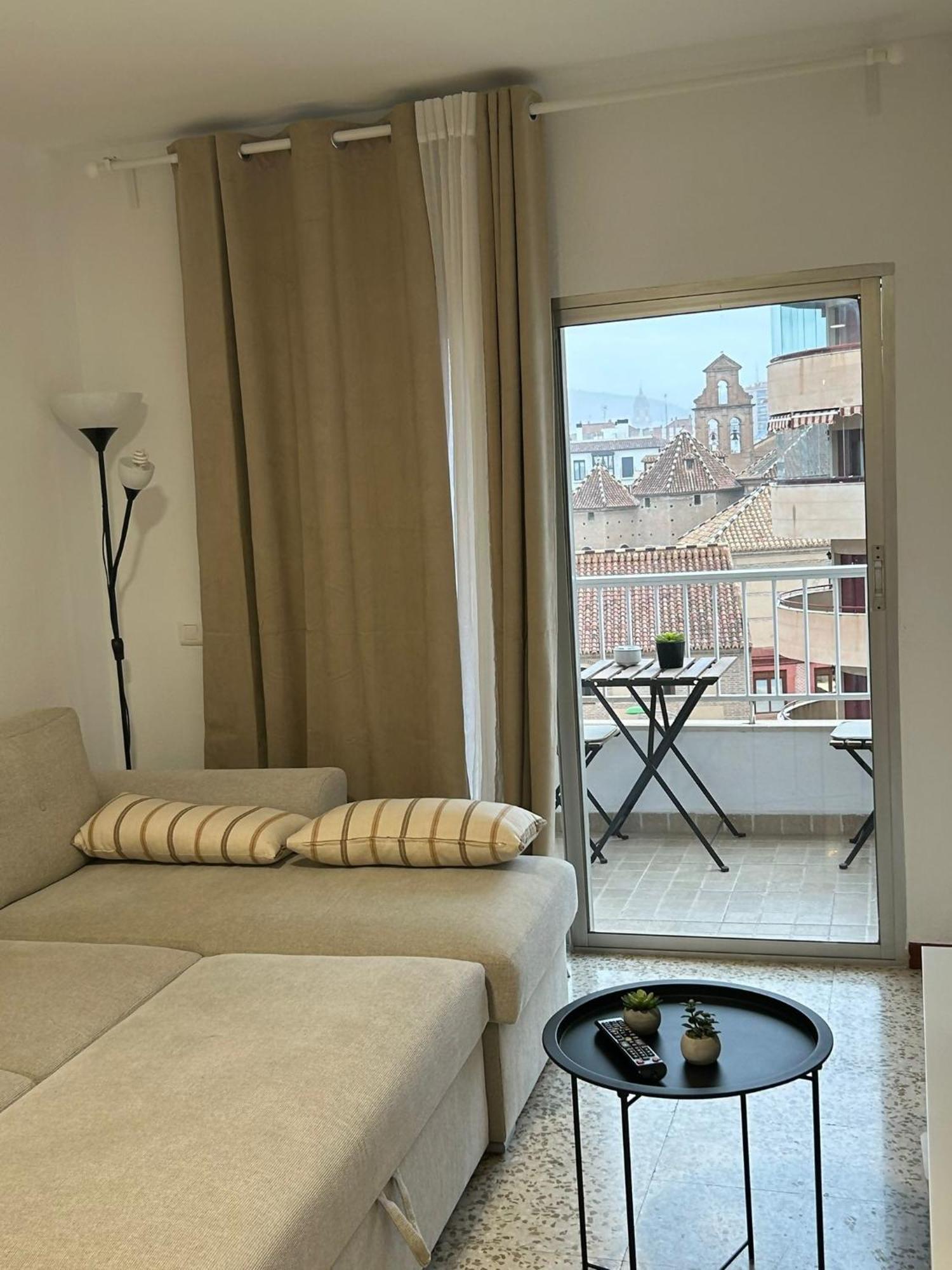 Vialia Piso Centrico Wifi Maria Zambrano Andra Leilighet Málaga Eksteriør bilde